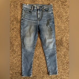 American Eagle Outfitters Light Blue Skinny Jeans